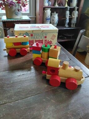 Vintage 80s Stacks N' tracks pull toy - 1988 Discovery Toys wooden block train